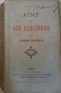 Aimé de son concierge.