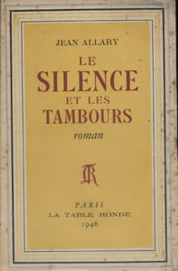 Le silence et les tambours.