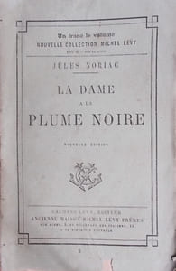 La dame à la plume noire.