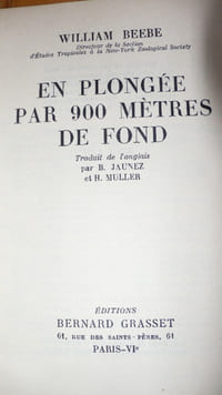 En Plongée par 900 mètres de fond.