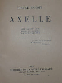AXELLE.