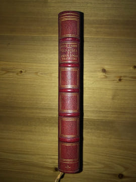 CENACLES ET VIEUX LOGIS PARISIENS. ( Collection La France et la Vie d'Autrefois ). JARRY Paul.