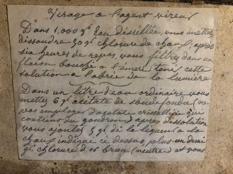 ENCYCLOPEDIE DE LA PHOTOGRAPHIE sur PAPIER , COLLODION, VERRE NEGATIF ET POSITIF ET SUR TOILE. Daguerréotype sur plaque d'argent, stéréoscope, ivoire ...