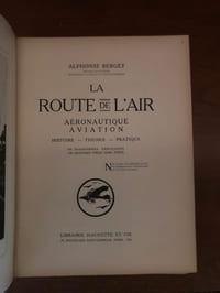 LA ROUTE DE L ' AIR .