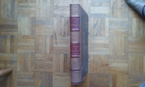Le Livre rouge - Histoire de l'Echafaud en France
. MAURICE B. - DE BAST A. - FOURNIER E. - DE LA MONTAGNE L. - MOREL J. - ASSE E. - PROTH M. - BABOU ...