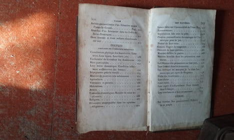 Le Bougainville de la Jeunesse ou Nouvel abrégé des Voyages dans l'Amérique contenant la description des moeurs et coutumes des peuples de ce ...