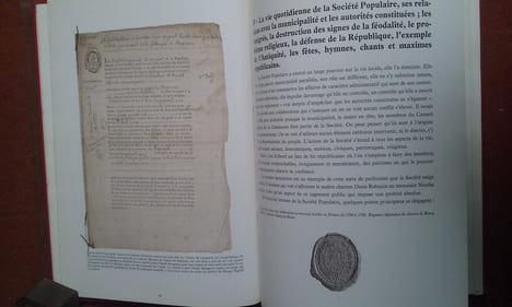 "Bagneux sous la Révolution Française. Histoire d'une société populaire en l'An II de la République
"
. ROUSSEAU René