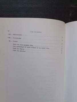 L'Arc de Glanum (Saint-Rémy-de-Provence) - Relévés d'architecture et dessins de J. Bruchet - XXXIe supplément à "Gallia"
. ROLLAND Henri