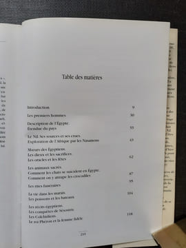 L'Egypte - Au pays d'Hérodote
. LACARRIERE Jacques (textes traduits et commentés par)