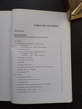 L'Asie, source de sciences et de techniques - Histoire comparée des idées scientifiques et techniques de l'Asie
. SOUTIF Michel