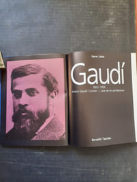 Antoni Gaudi (1852-1926) - Antoni Gaudi i Cornet, une vie en architecture
