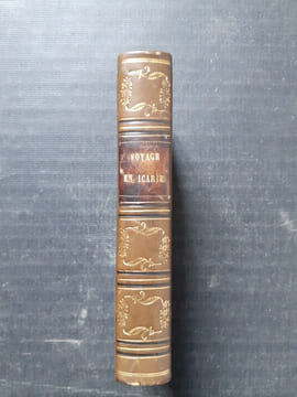 Voyage en Icarie. Roman philosophique et social
. CABET Etienne
