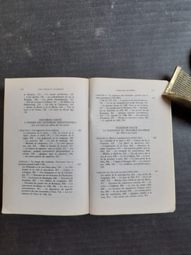 Vins, Vignes et vignerons - Histoire du vignoble français
. LACHIVER Marcel