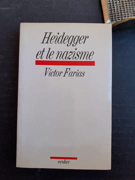 Heidegger et le nazisme
. FARIAS Victor