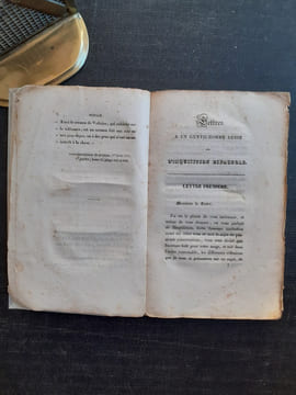 Lettres à un gentilhomme russe sur l'Inquisition espagnole
. MAISTRE Joseph de