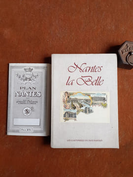 Nantes la Belle. Images d'hier et d'avant-hier de Doulon à Chantenay - 500 reproductions de cartes postales anciennes
. SANTERRE André - BERRANGER ...