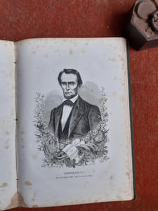 Abraham Lincoln. Sa naissance, sa vie, sa mort - Avec un récit de la guerre d'Amérique d'après les documents les plus authentiques
