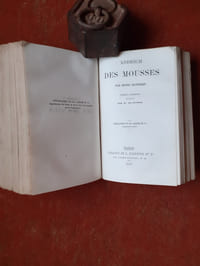 Contes suisses, traduits par M. Loeve-Veimars. Avec une esquisse biographique sur Zschokke, écrite par lui-même et traduite par André Lecorney / Addrich des Mousses. Roman allemand traduit par W. de Suckau
