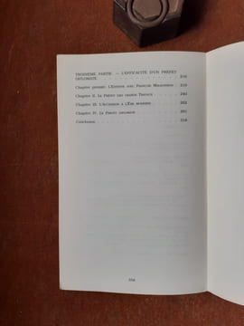 Un grand préfet du Second Empire. Denis Gavini
. CHARBONNIER Jacques