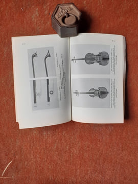 Instruments et musique instrumentale
. CHARNASSE Hélène - HELLEU Laurence (textes réunis et présentés par)