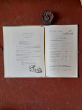Le jeu de l'Oie et du Canard - Détails des procédés usités en Gascogne pour engraisser et pour confire les oÿes, les canards, les dindes
. GUERARD ...