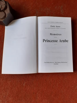Mémoires d'une Princesse Arabe
. RUETE Emily (née Princesse d'Oman et de Zanzibar)