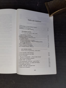 Pierre Vallette Viallard (1883 - 1968) - Des cimenteries à la politique : deux siècles d'histoire rhodanienne et vivaroise
. ESCOULEN Daniel
