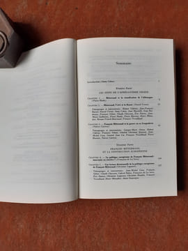 Mitterrand et la sortie de la guerre froide
. COHEN Samy (sous la direction de)