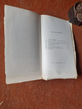Essai sur Voltaire - Cours professé à la Société des Conférences
. BELLESSORT André