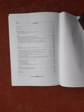 Les constitutions et privilèges de la noble Nation Sicule - Acculturation et maintien d'un système coutumier dans la Transylvanie médiévale
. ...