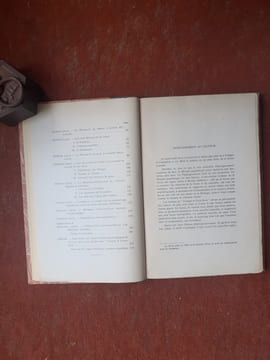 Quinze leçons de morpho-psychologie - Avec 80 portraits de A. Protopazzi
. CORMAN Louis (Dr)