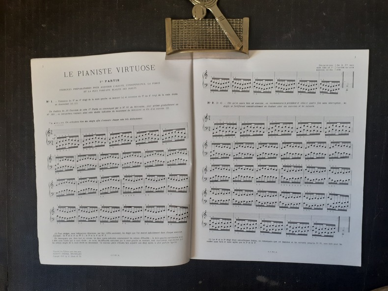 HANON Charles Louis - Le Pianiste Virtuose en 60 exercices calculés p