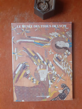Le musée des Tissus de Lyon
. ARIZZOLI-CLEMENTEL Pierre