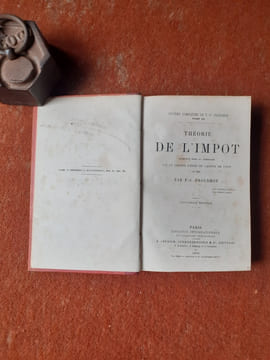 Théorie de l'impôt. Question mise au concours par le Conseil d'Etat du canton de Vaud en 1860
. PROUDHON Pierre-Joseph