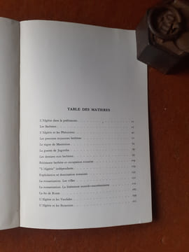 L'Algérie dans l'antiquité.
. KADDACHE Mahfoud