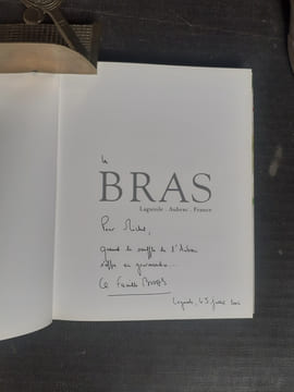 Bras - Laguiole. Aubrac. France
. GOUVION Colette - PALIS Christian - TREBOSC Jean-Pierre