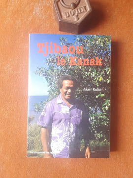 Tjibaou le Kanak
. ROLLAT Alain