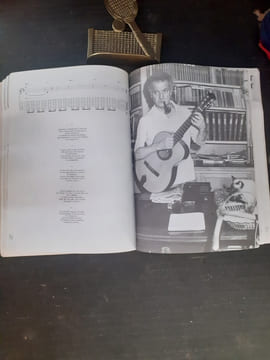 Georges Brassens - Spécial guitare tablatures
. BRASSENS Georges