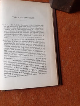 Comment j'ai retrouvé Livingstone. Voyage abrégé d'après la traduction de Mme H. Loreau par J. Belin-De Launay
. STANLEY Henry