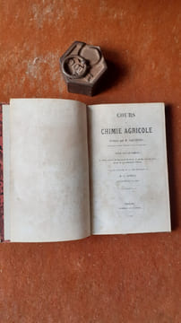 Cours de chimie agricole professé par M. Gaucheron - Tomes 1 et 2
. GAUCHERON Florentin Joachim
