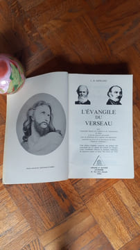 L'Evangile du Verseau
. DOWLING Levi H.