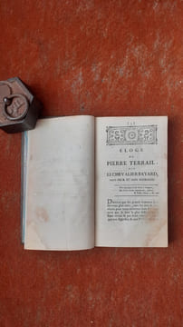 Eloge de Pierre Terrail dit le Chevalier Bayard sans peur et sans reproche / Eloge historique du Chevalier Bayard / Eloge historique du Chevalier ...