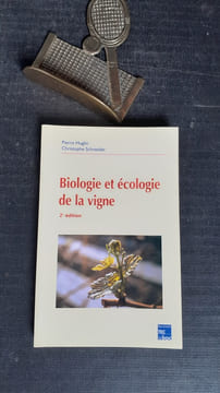 Biologie et écologie de la vigne
. HUGLIN Pierre - SCHNEIDER Christophe