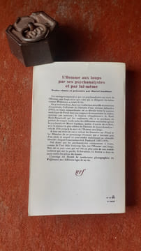 L'Homme aux loups par ses psychanalystes et par lui-même
. GARDINER Muriel (textes réunis et présentés par)