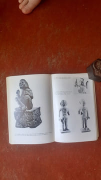 L'esprit du jeu chez les Aztèques
. DUVERGER Christian