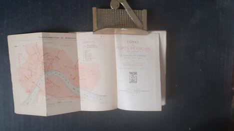 Côtes et Ports français de l'Océan. Le travail de l'Homme et l'œuvre du temps
. LENTHERIC Charles