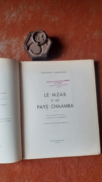 Le Mzab et les pays Chaamba (Sahara)
. ARMAGNAC (d') Lieutenant
