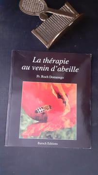 La thérapie au venin d'abeille
. DOMEREGO Roch (Pr.)
