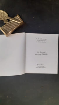 La thérapie au venin d'abeille
. DOMEREGO Roch (Pr.)