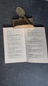 Architecture et mode de vie - Textes des années 20 en U.R.S.S.
. KOPP Anatole